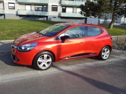 RENAULT / CLIO 4 / NNP / ROUGE FLAMME 0