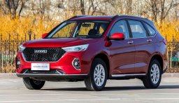 Самый дешёвый Haval? Китайцы привезут в Россию ещё один кроссовер